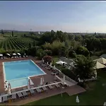 Πανδοχείο Bella Italia *